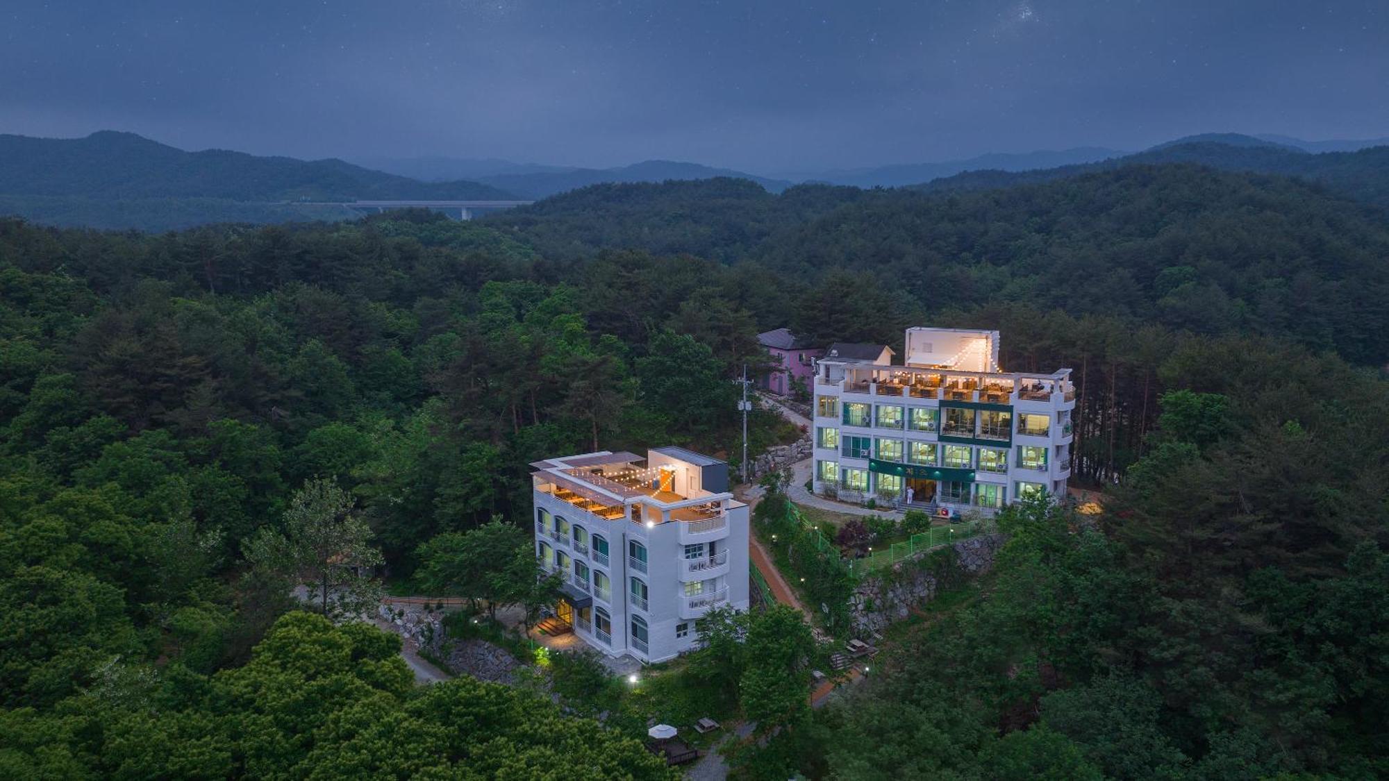 Hotel Zio Pinetree Jangjang Exteriér fotografie